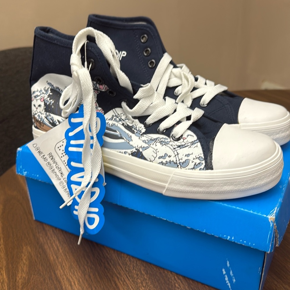 Rip n Dip canvas shoes